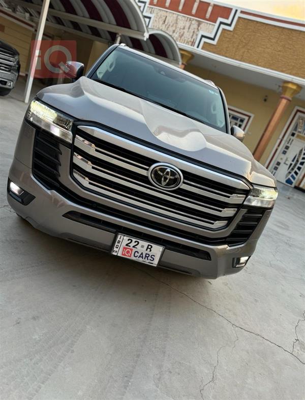 Toyota Land Cruiser 2023 for sale in Iraq - Al-Zubair